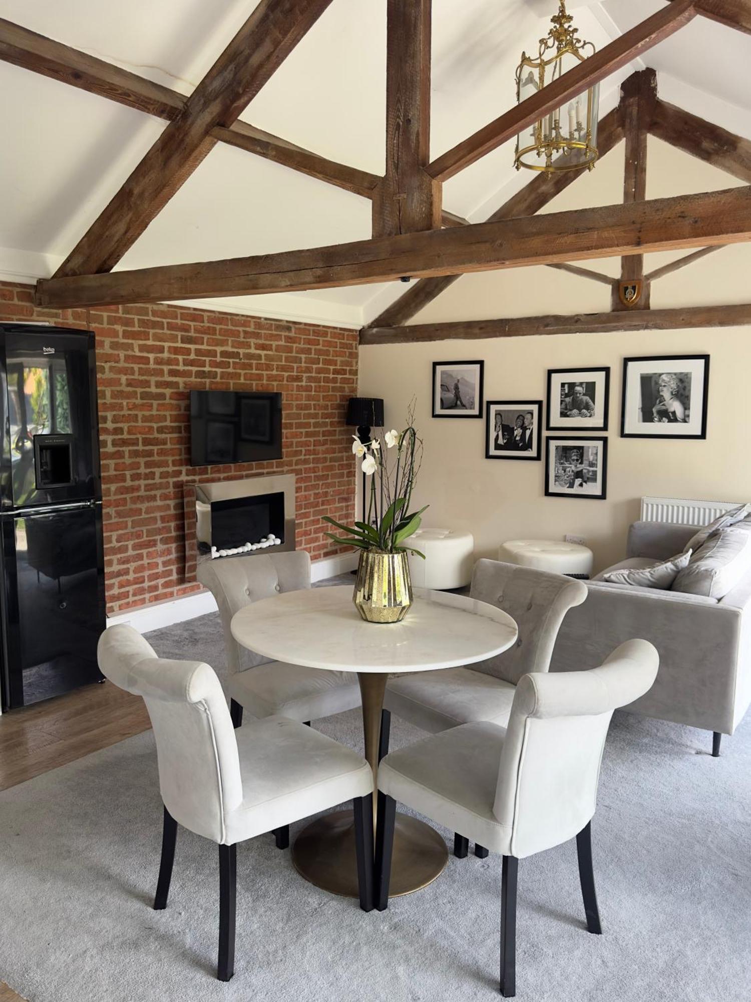 The Luxury Annex At Barmby Moor House Apartment York Bagian luar foto