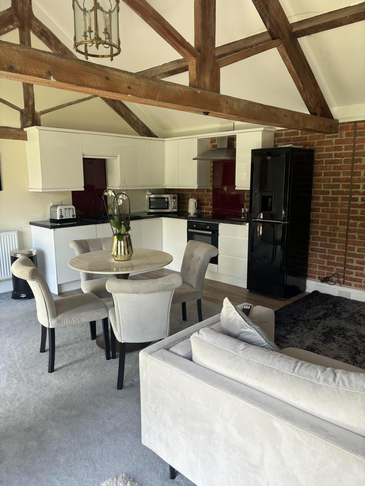 The Luxury Annex At Barmby Moor House Apartment York Bagian luar foto